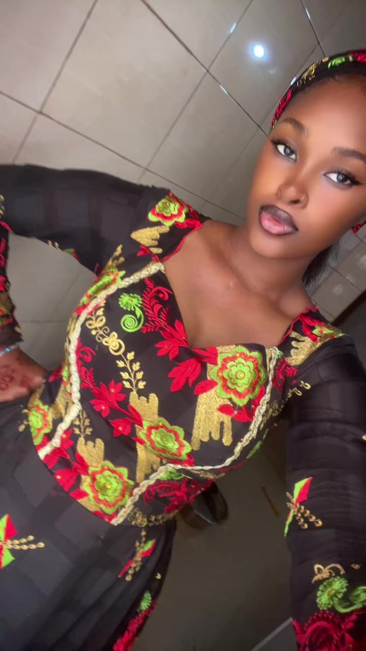 @Hawa diakite kaba 😘🫶🏾