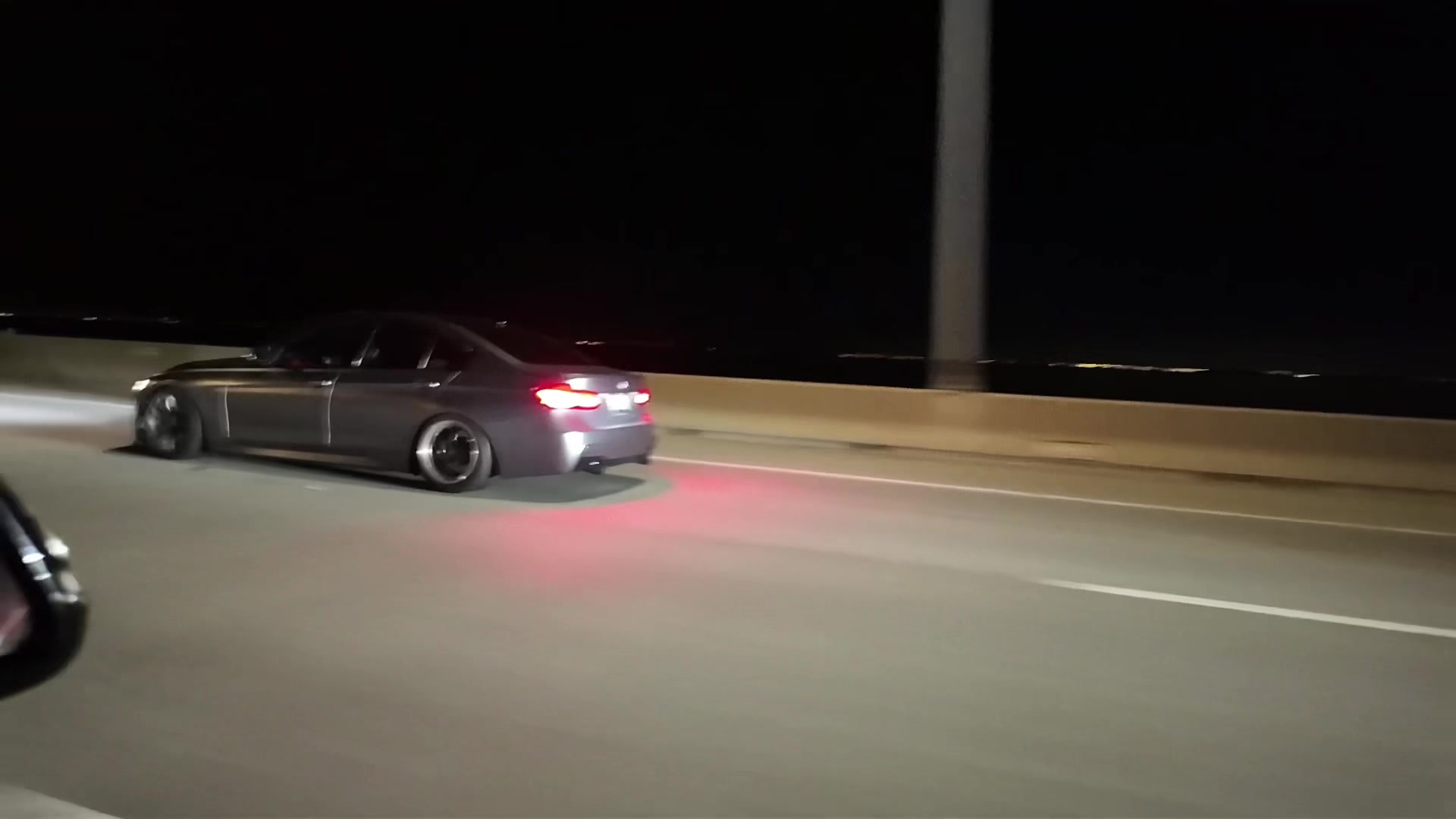 @t