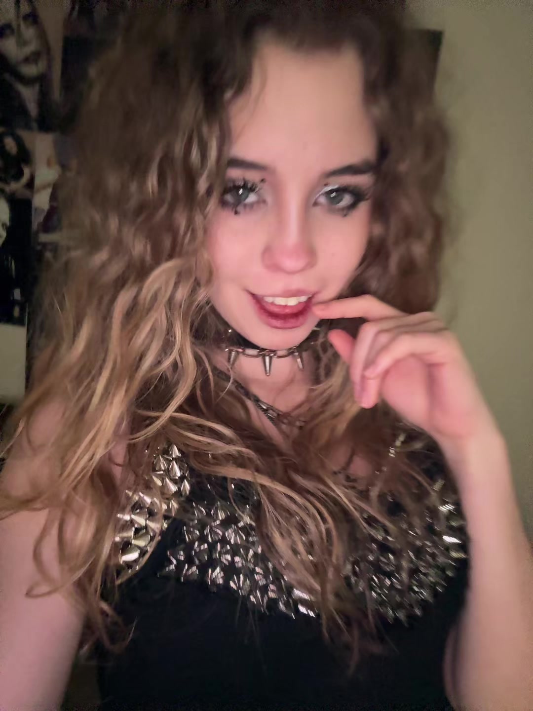 @݁ᛪ༙Алввввᛪ༙