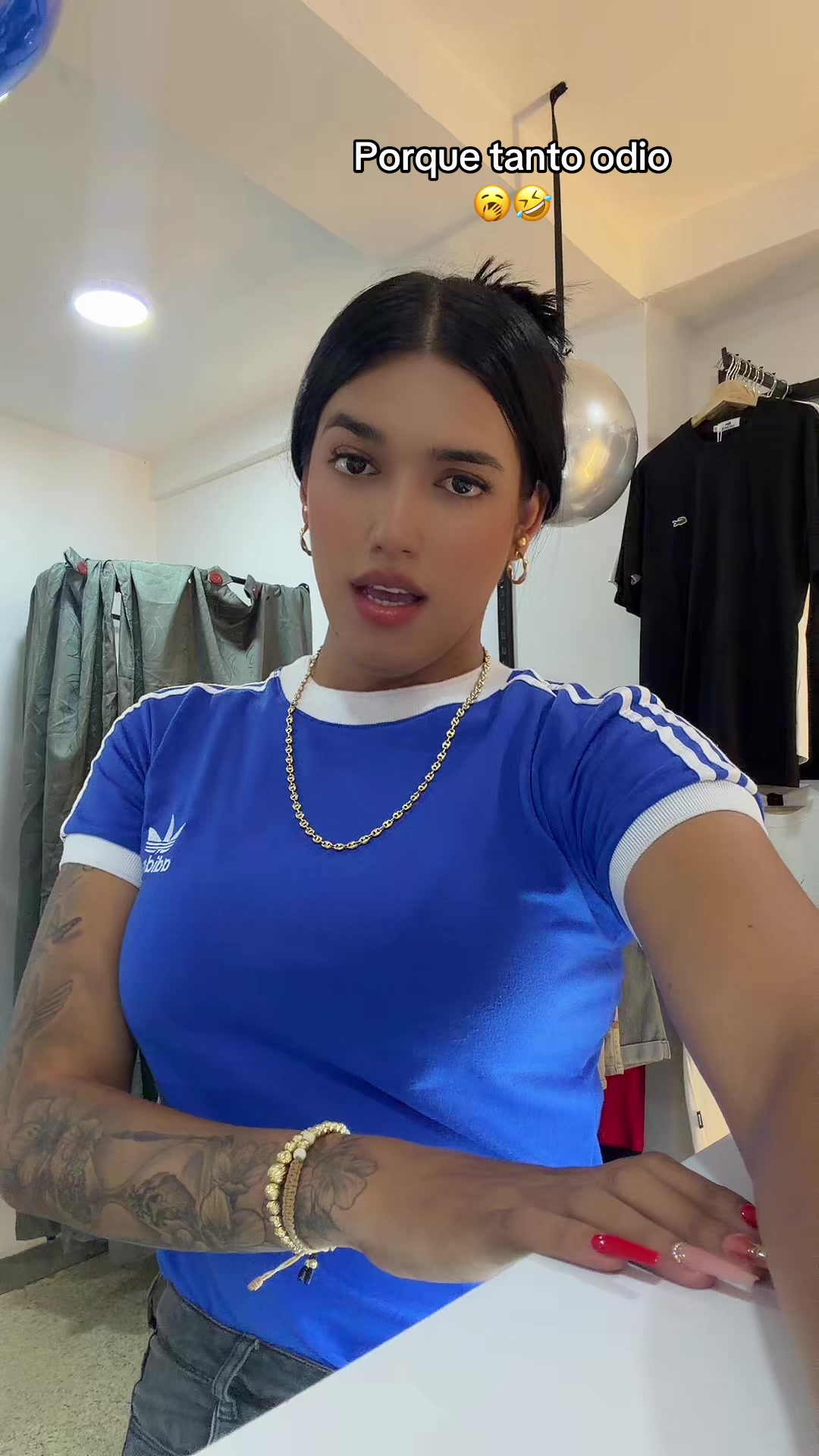@Alejandra