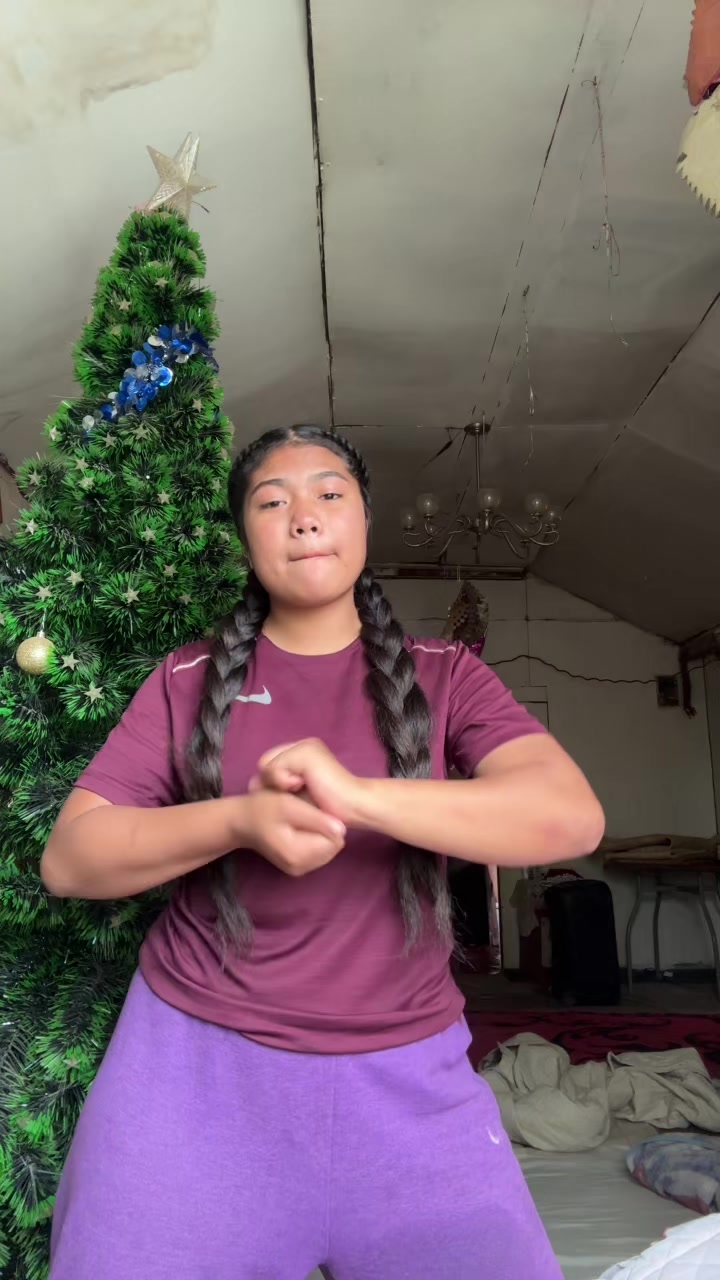 @Isa—๐น๐ด๐ซถ๐ป