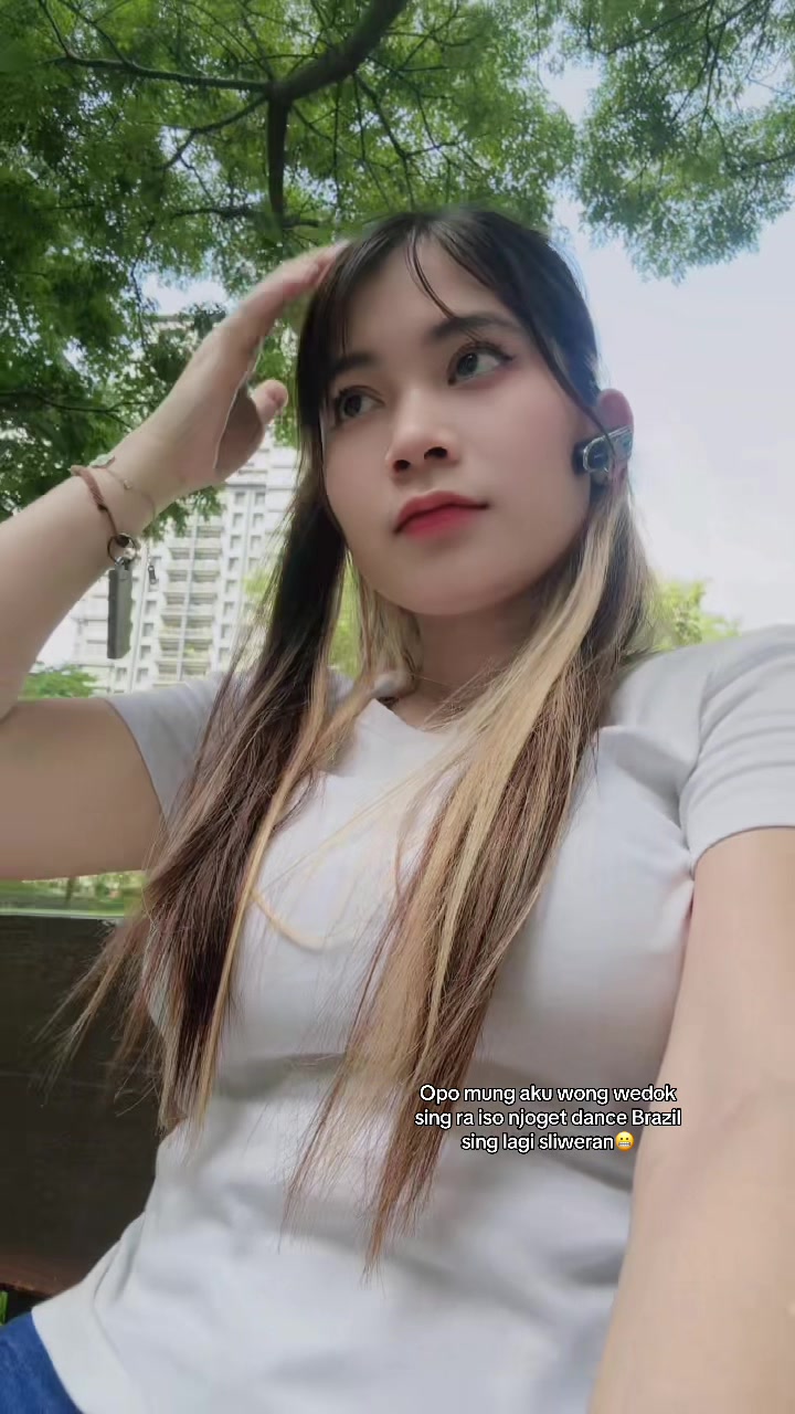 @Ria_Sragen 🥀🇹🇼