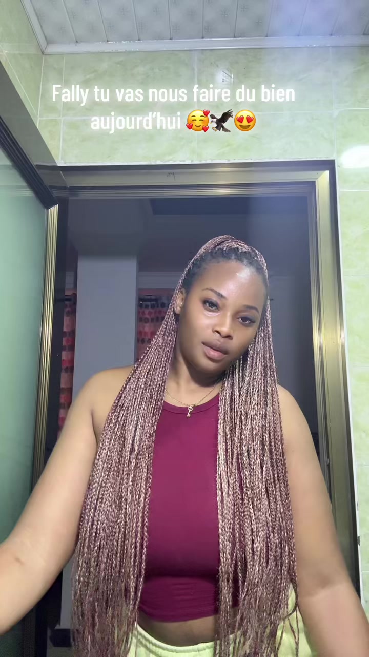 @Charonne Kanii