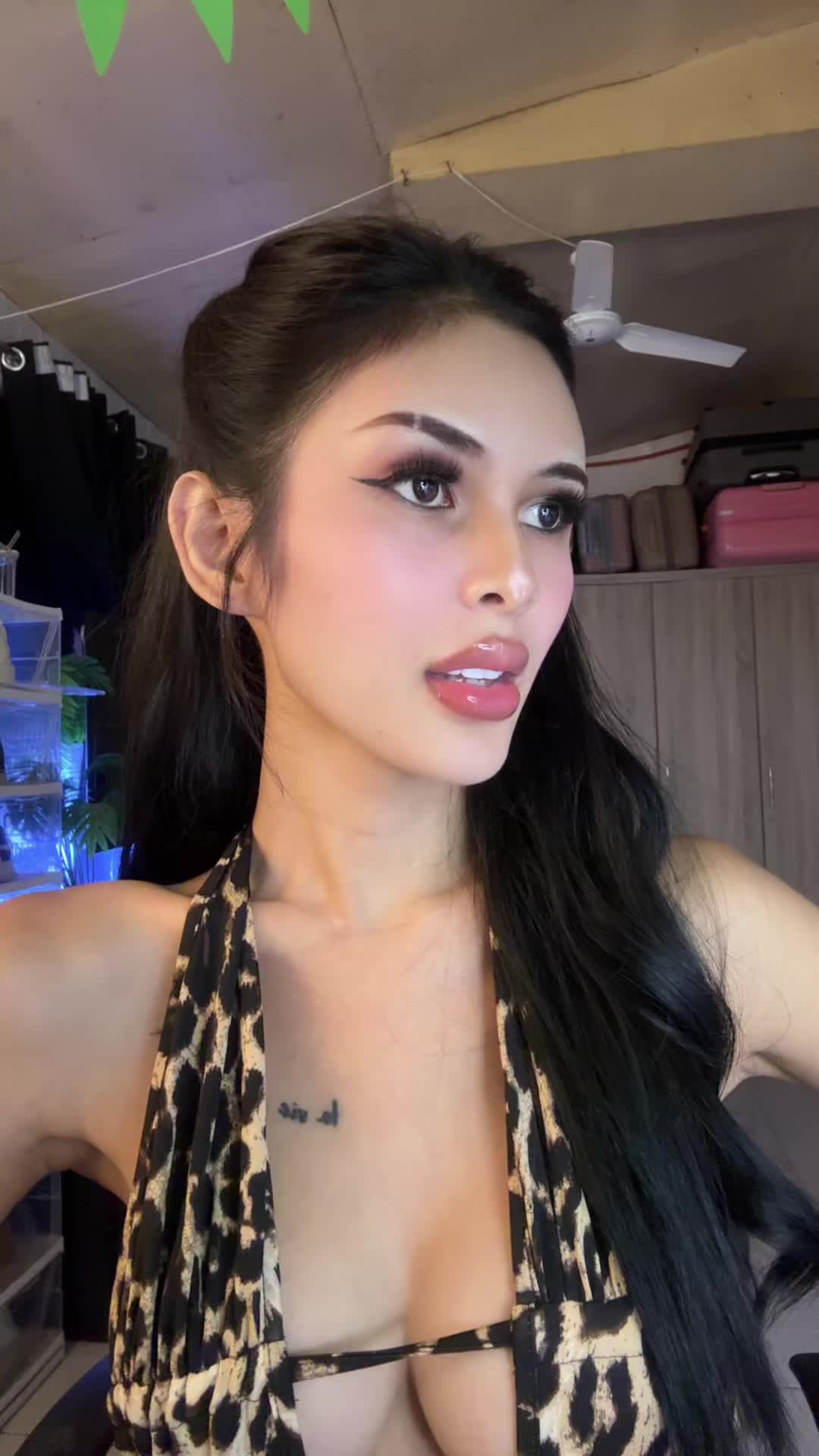 @baddiesgirlintown_