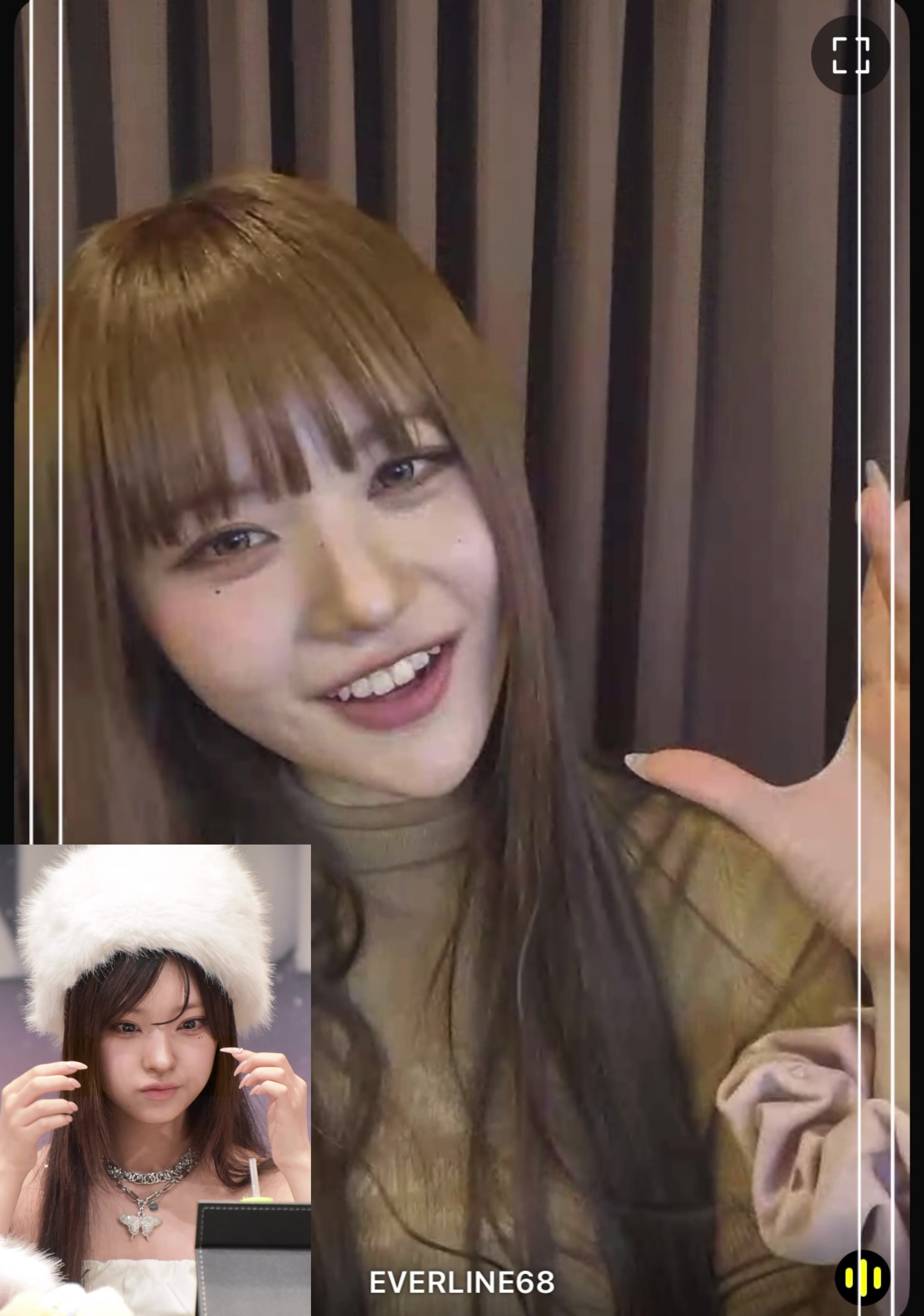 @モモ