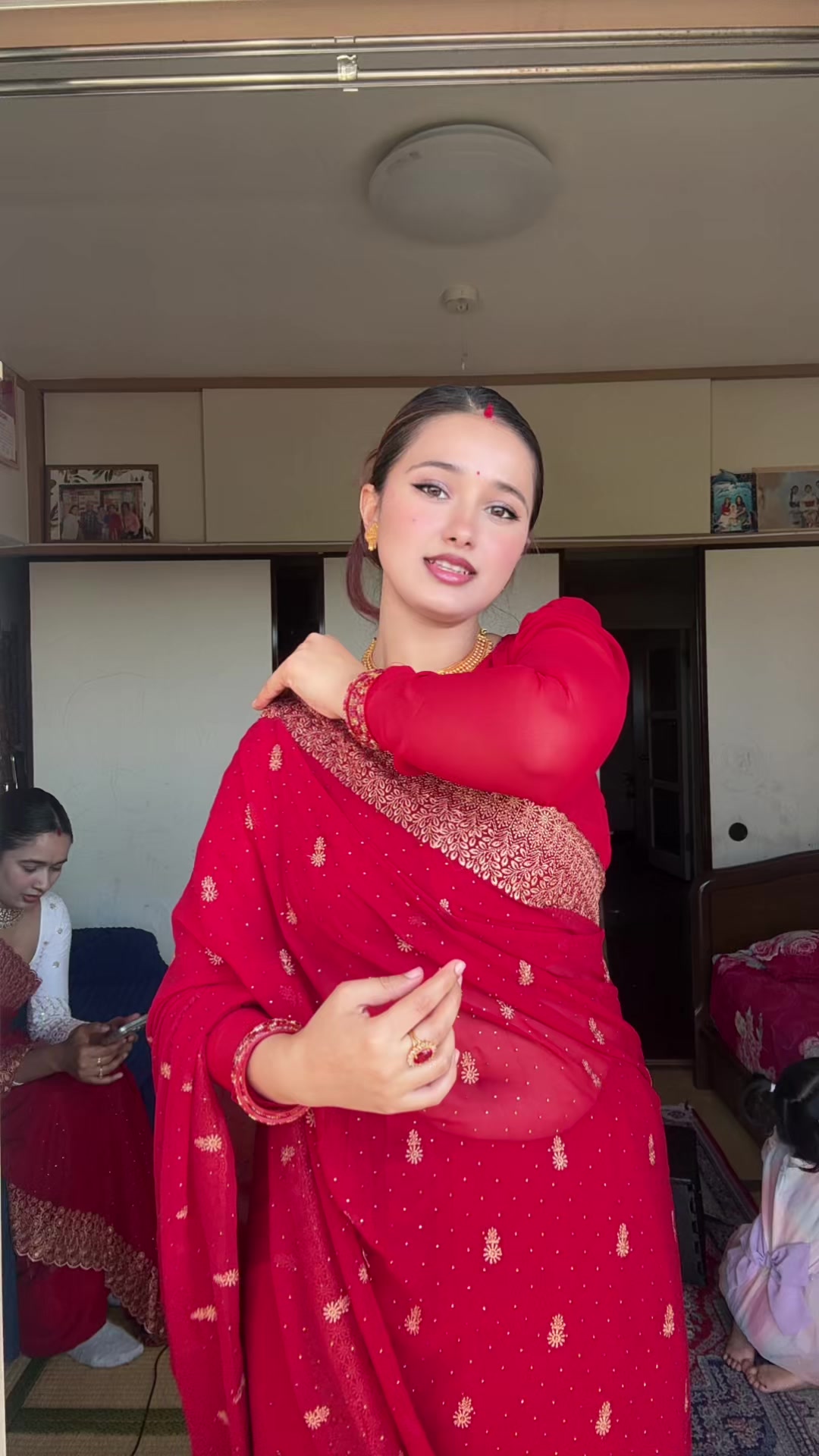 @Sanju🇳🇵✨