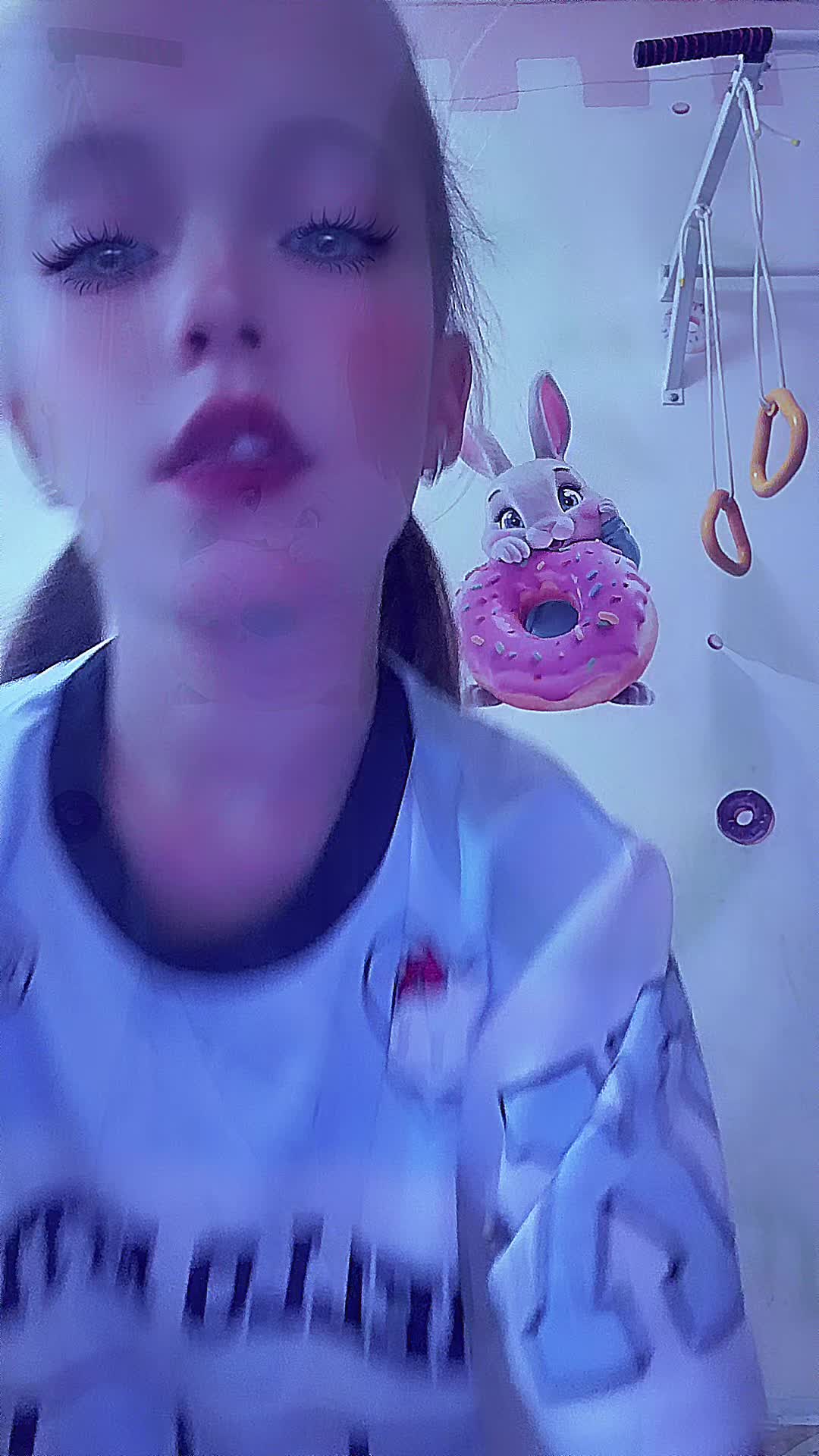 @Сашаня и маманя💴