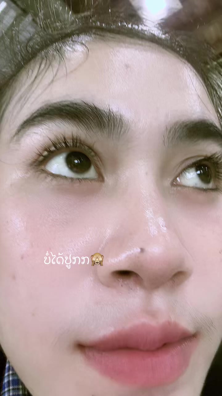 @ແມ່ຄ້າໄກ່_ (ຮັບຖ່າຍຮູບ)📸