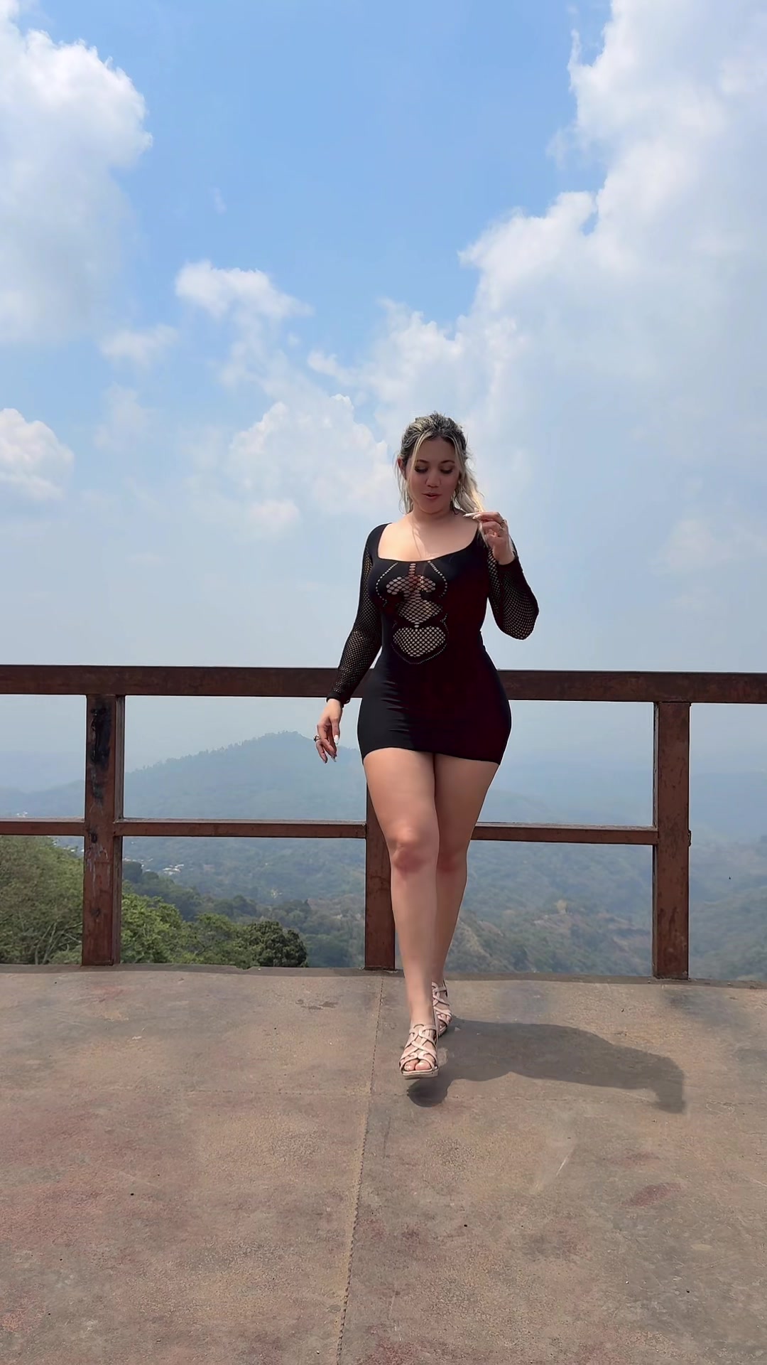 @Alizze Erazo