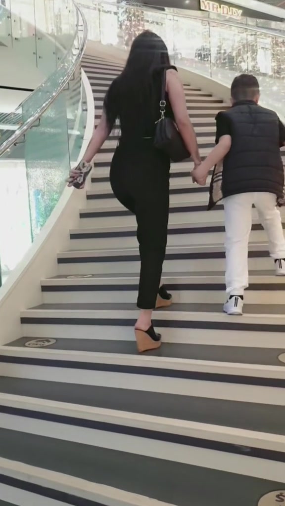 @Zeliha Ulu&ccedil;ay