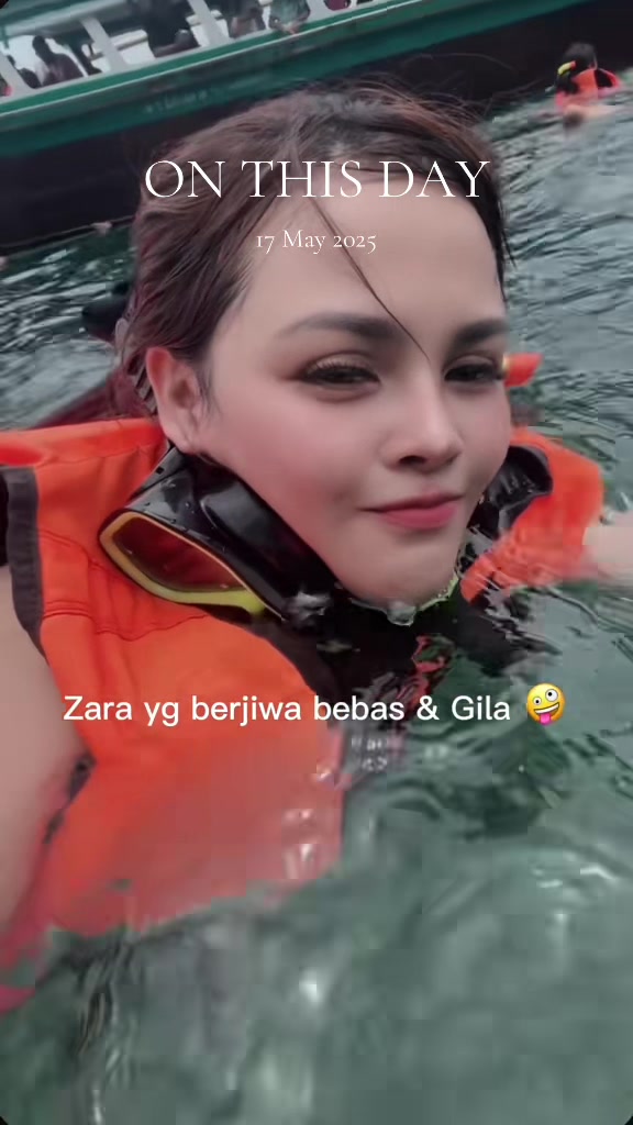 @Zara Francis (扎拉)