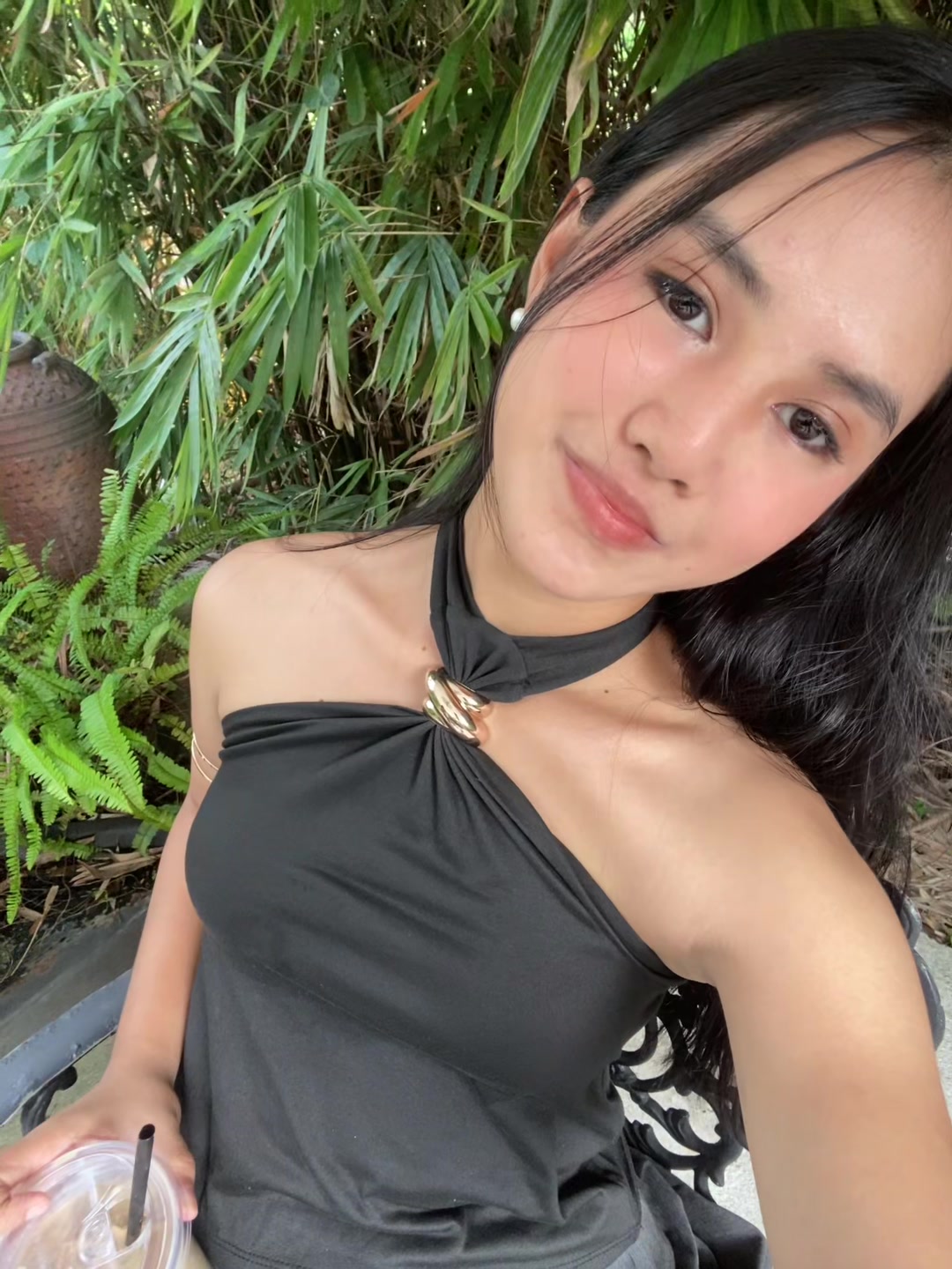 @Ella
