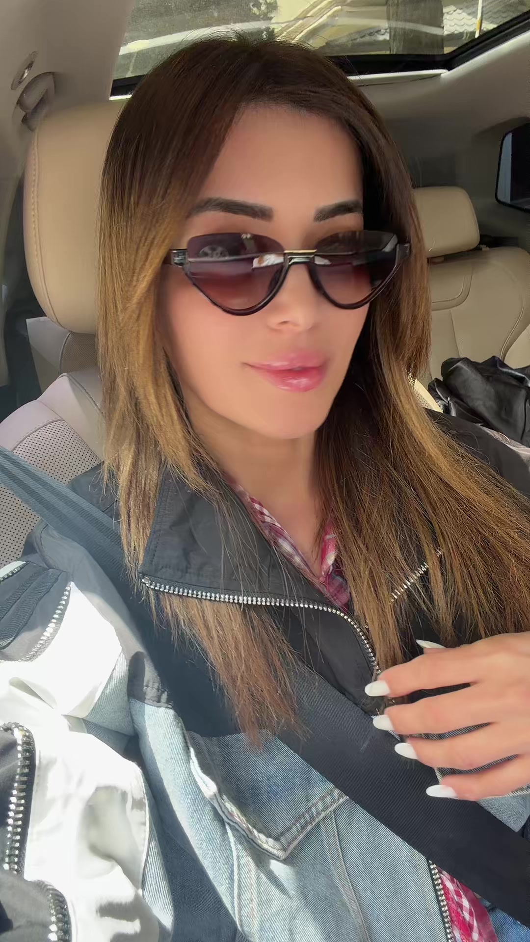 @ayselomerofficiall