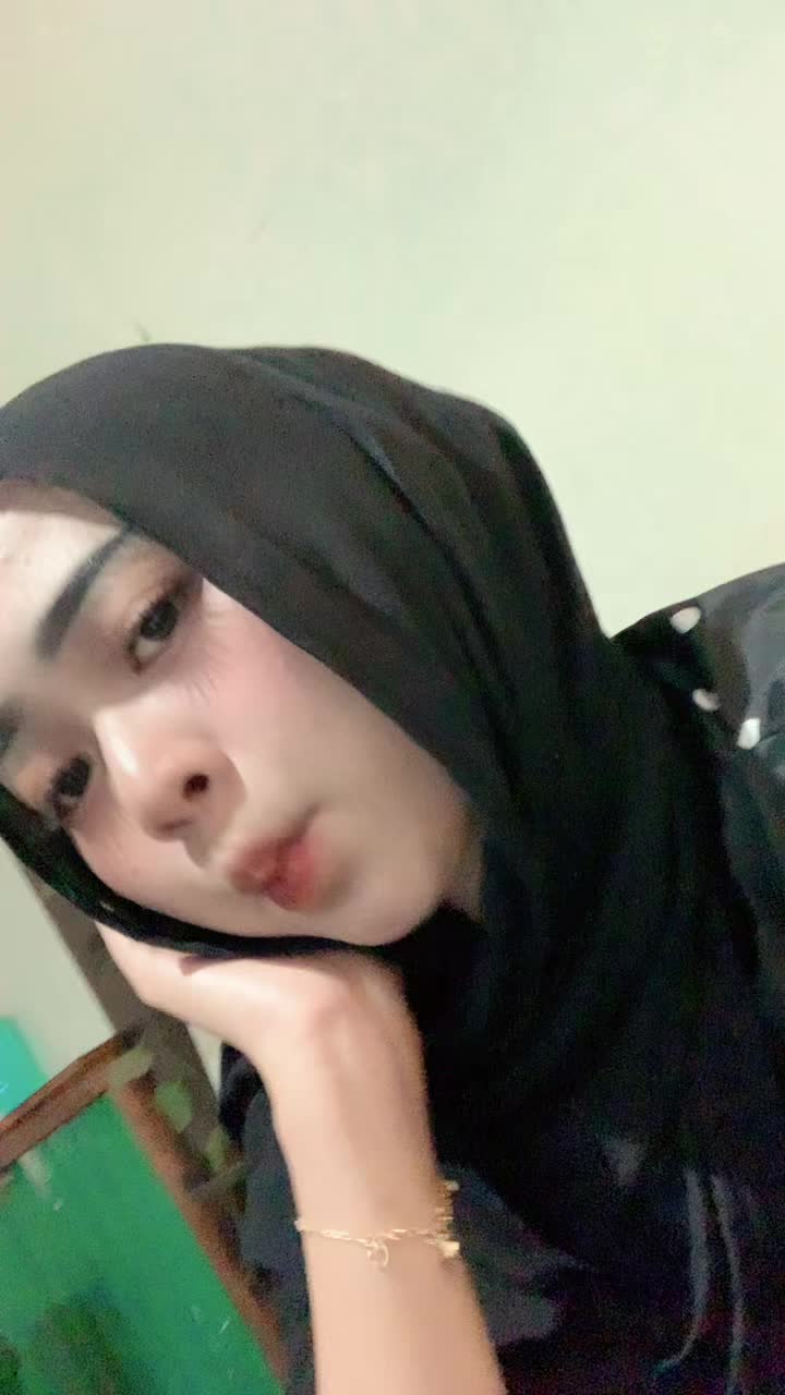 @nadiraainunnisaa