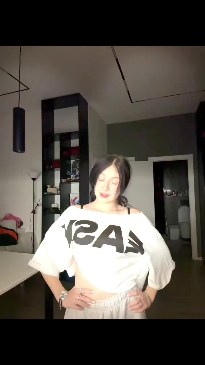 @𝐒𝐨𝐟𝐚𝐫𝐢𝐤 🪽