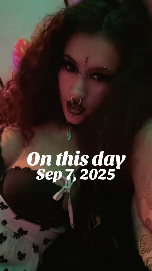 @🕷️𝕵𝖊𝖓𝖓𝖆🕷️