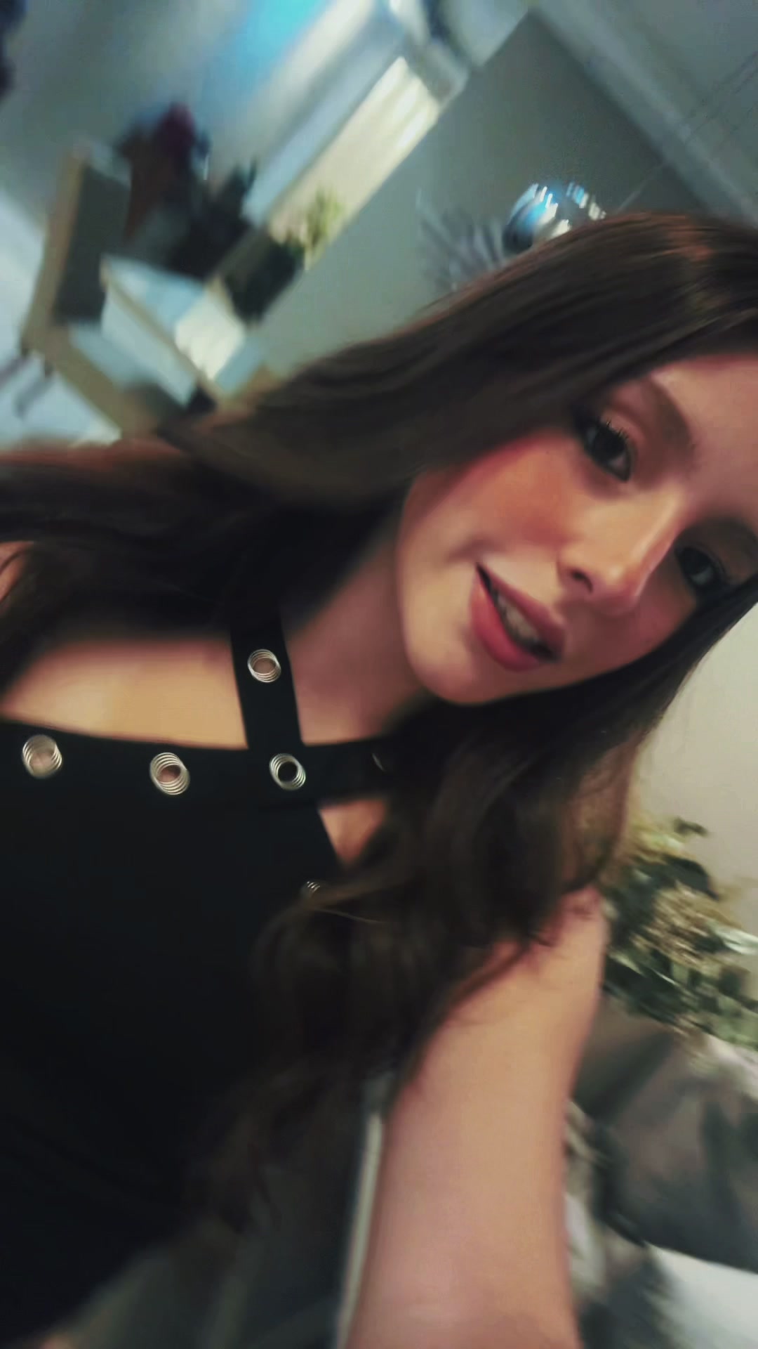 @Juu