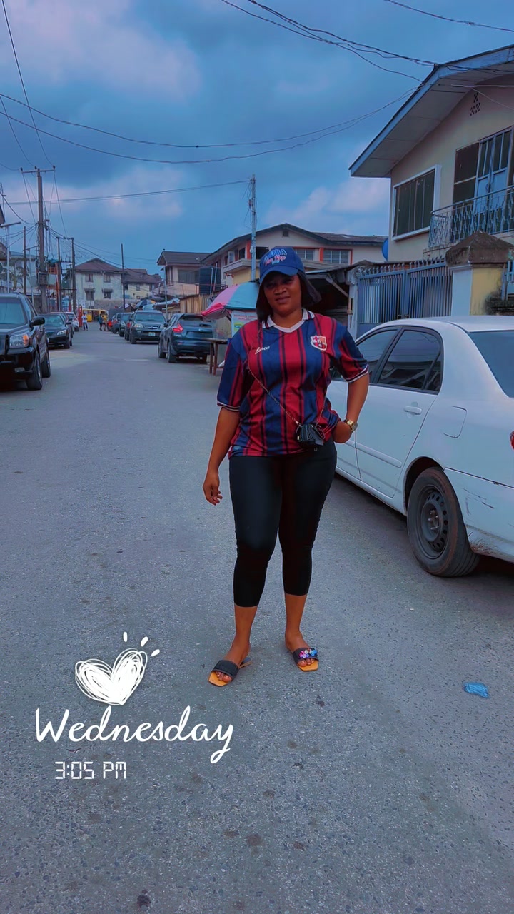 @AyoolaGold1