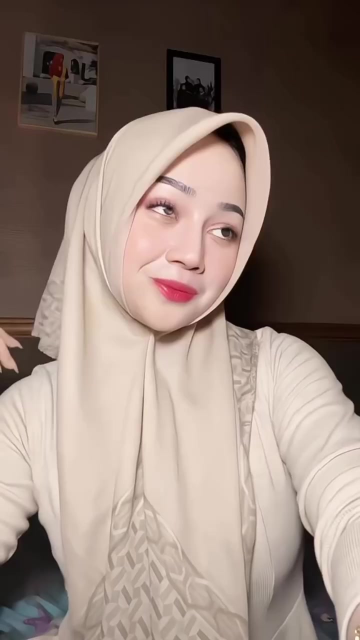 @Nadine.V.A ( FANS )