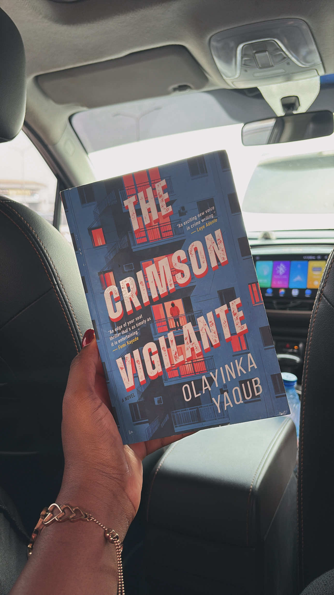 @readswithchi