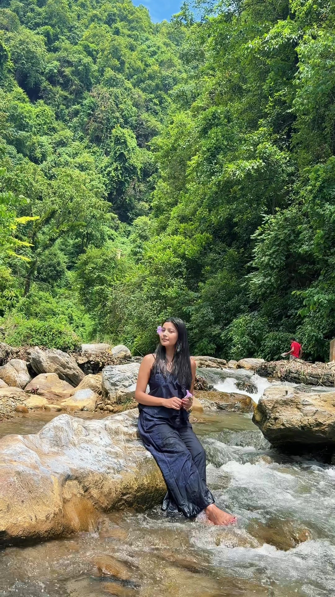 @Anu🇳🇵