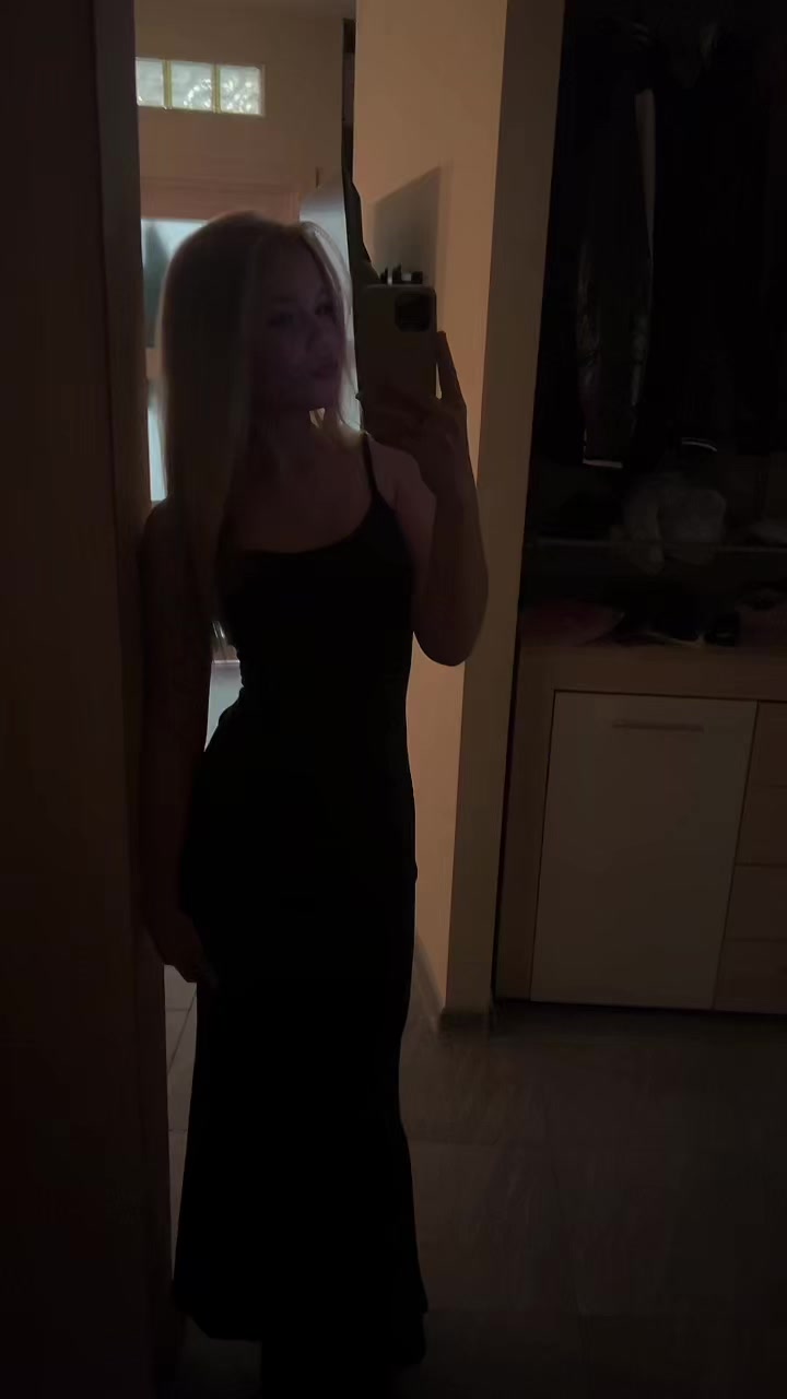 @blondinkaaaa