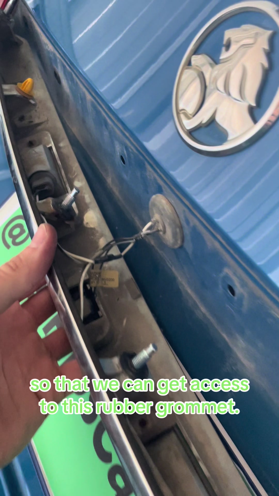 @Ben Flips Cars