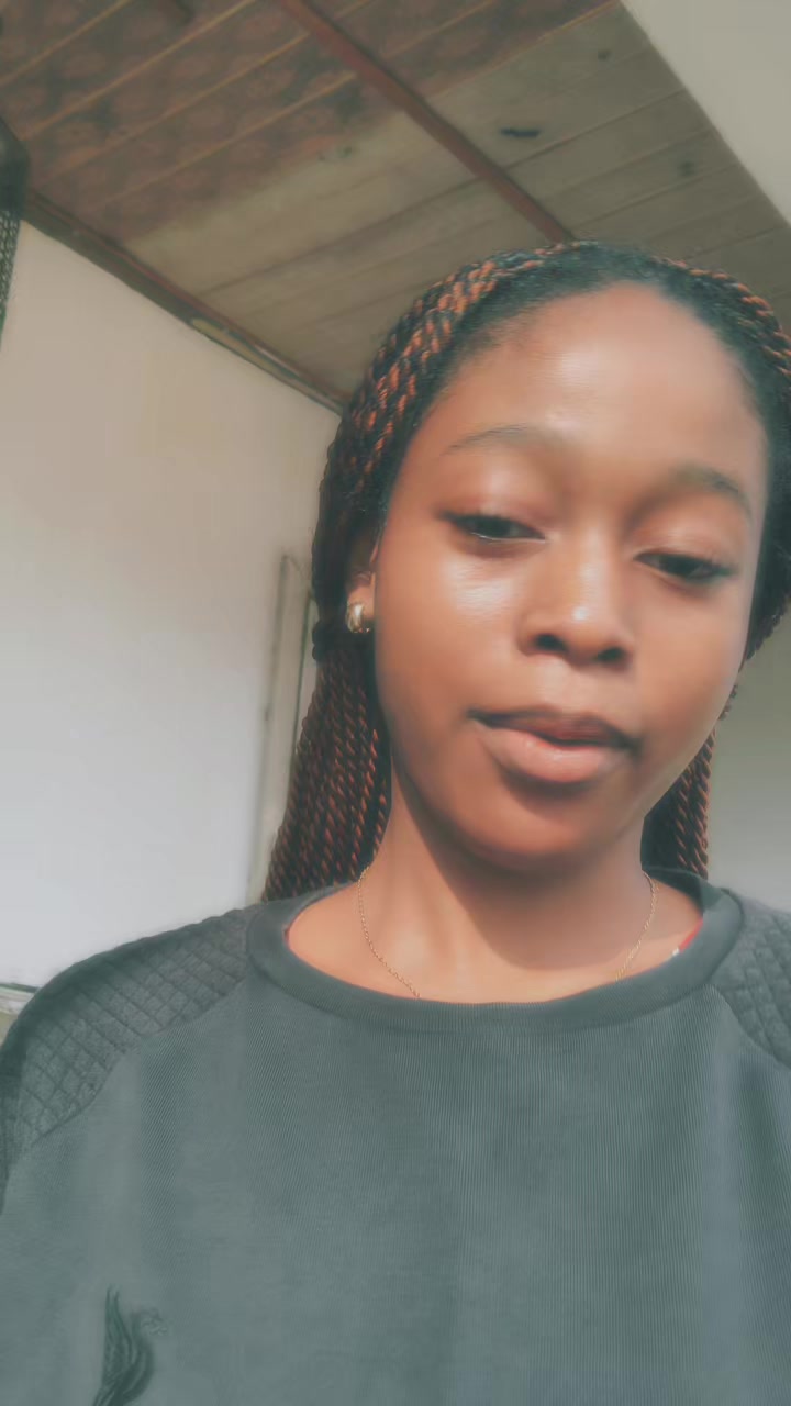 @karesimi💕🥹
