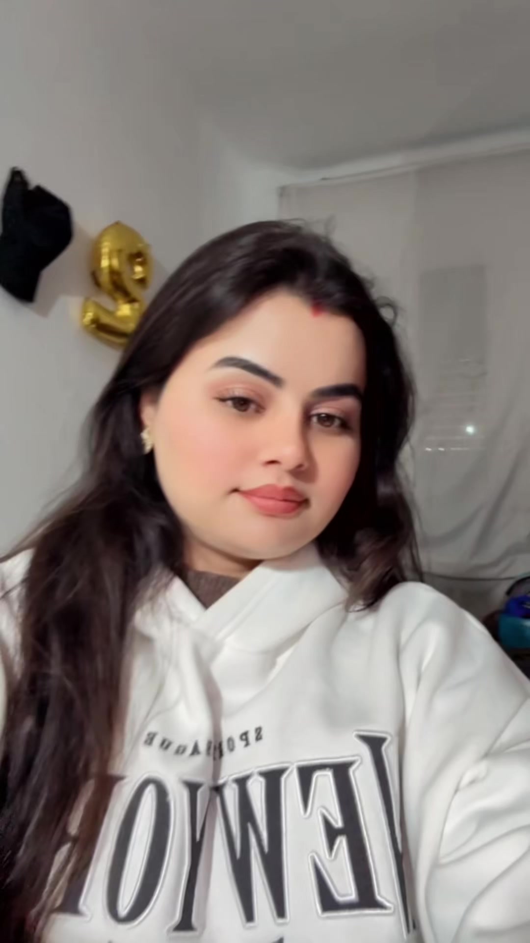 @Jharana🧿🫶