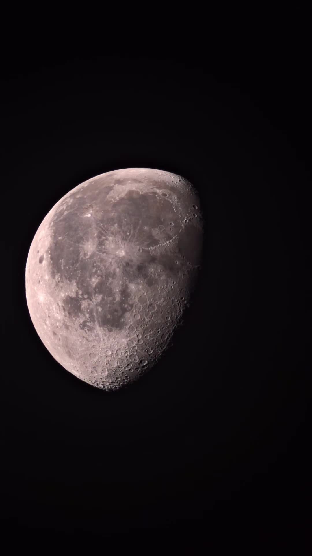 @Joey Astronomy 🌕🔭