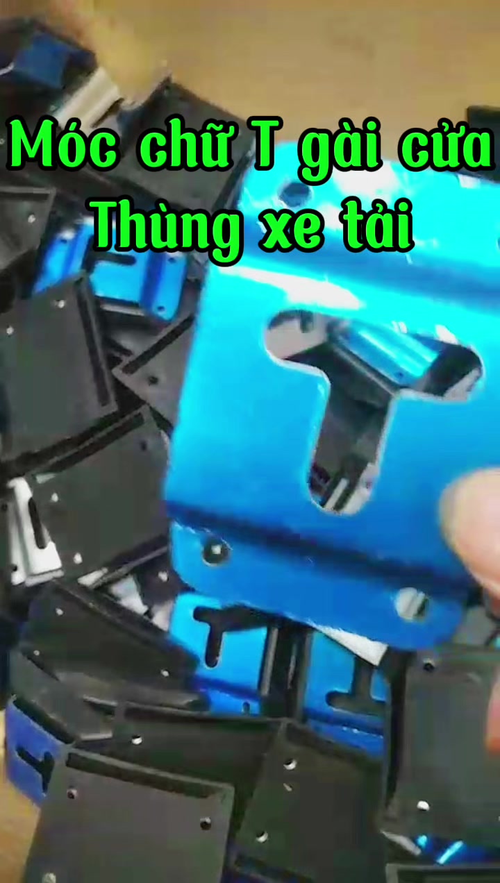 @Phụ kiện &ocirc; t&ocirc; Ho&agrave;ng B&aacute;ch
