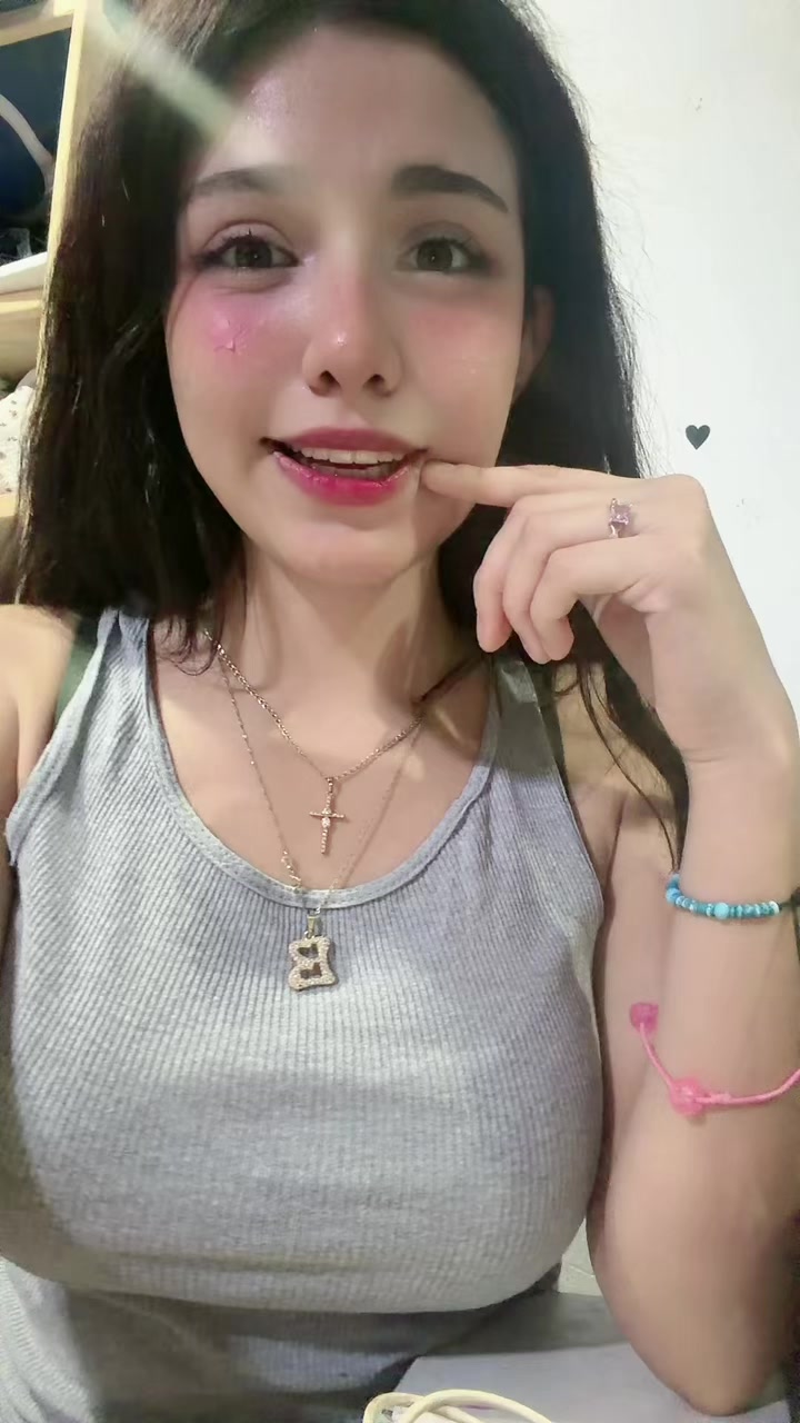 @Bellaboo👻