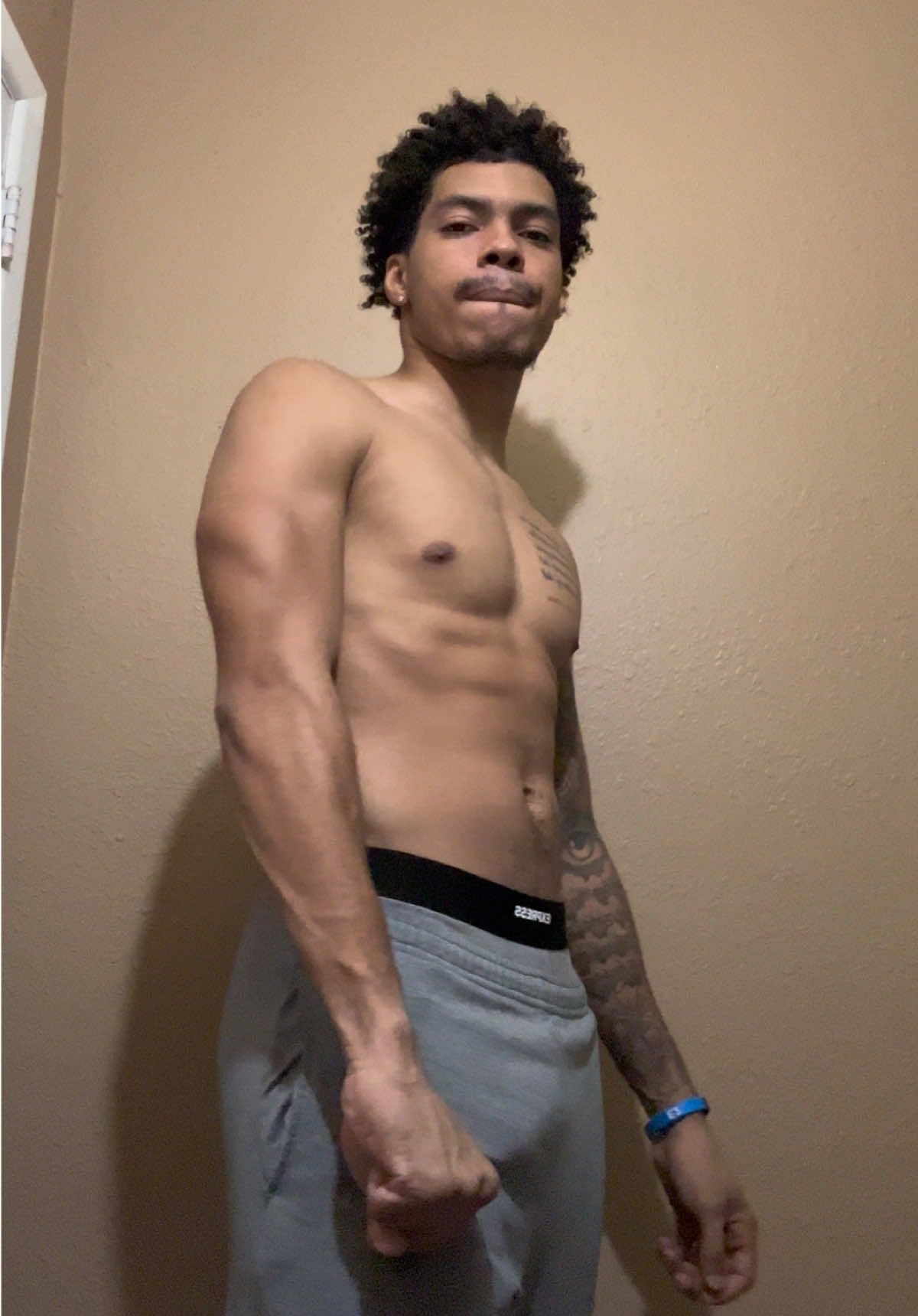 @j3capo