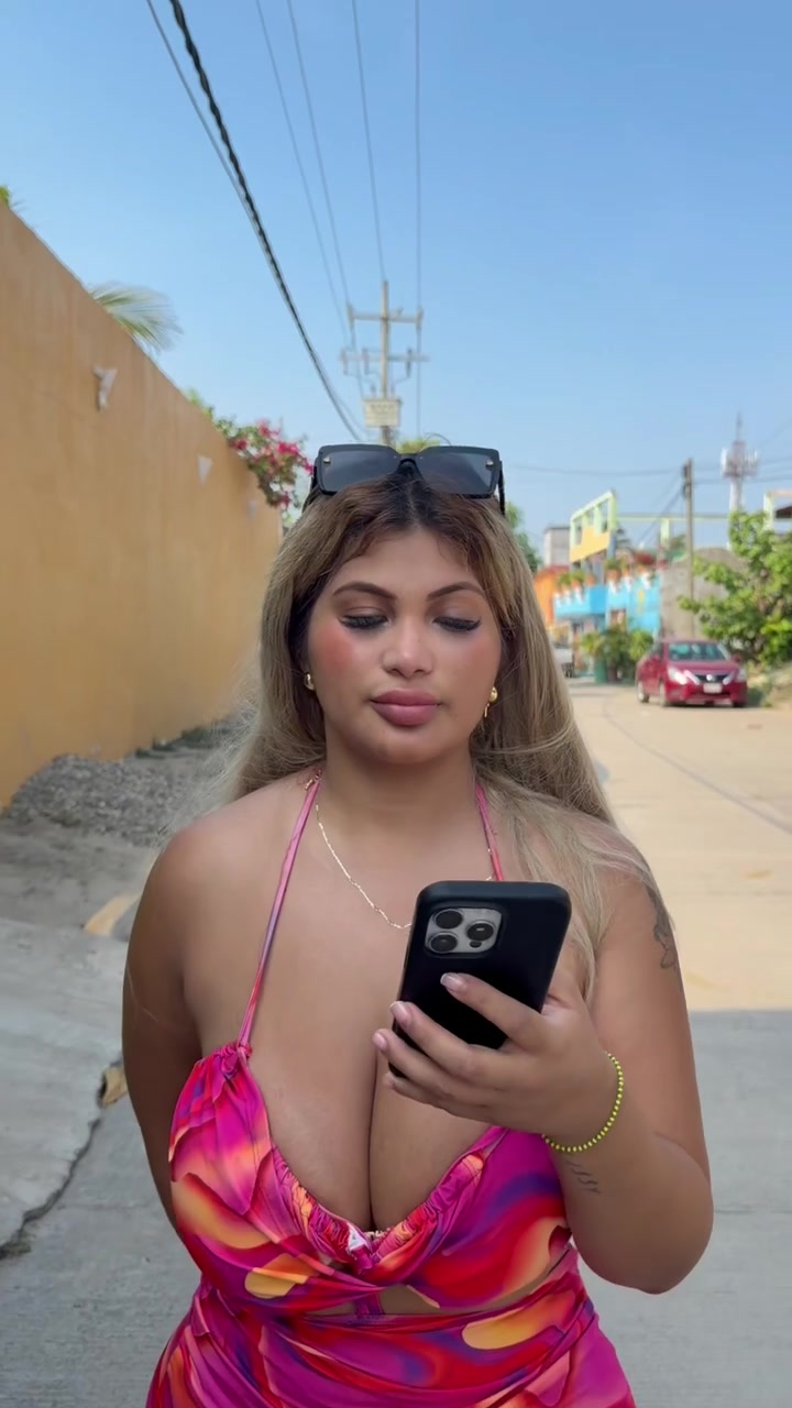 @Naomi verde