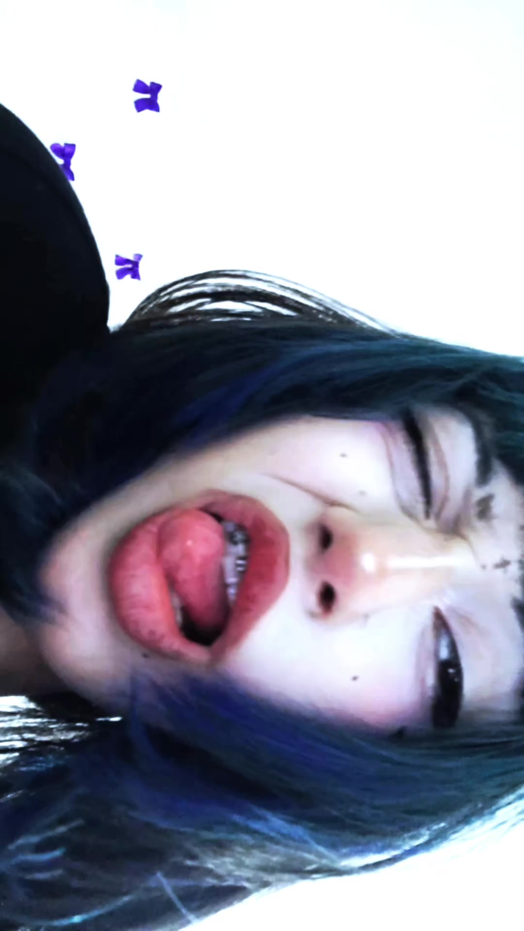 @Blueberry 🫐