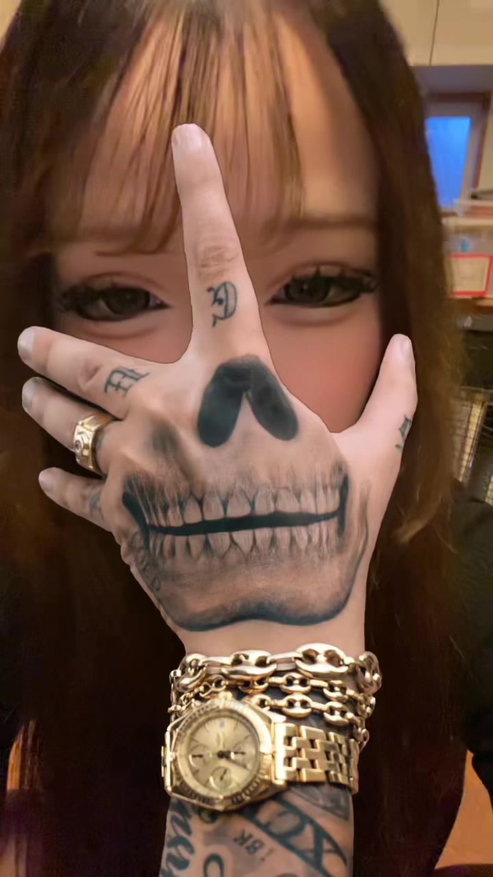 @𝓀ℴ𝒽𝒶𝓇𝓊❤︎