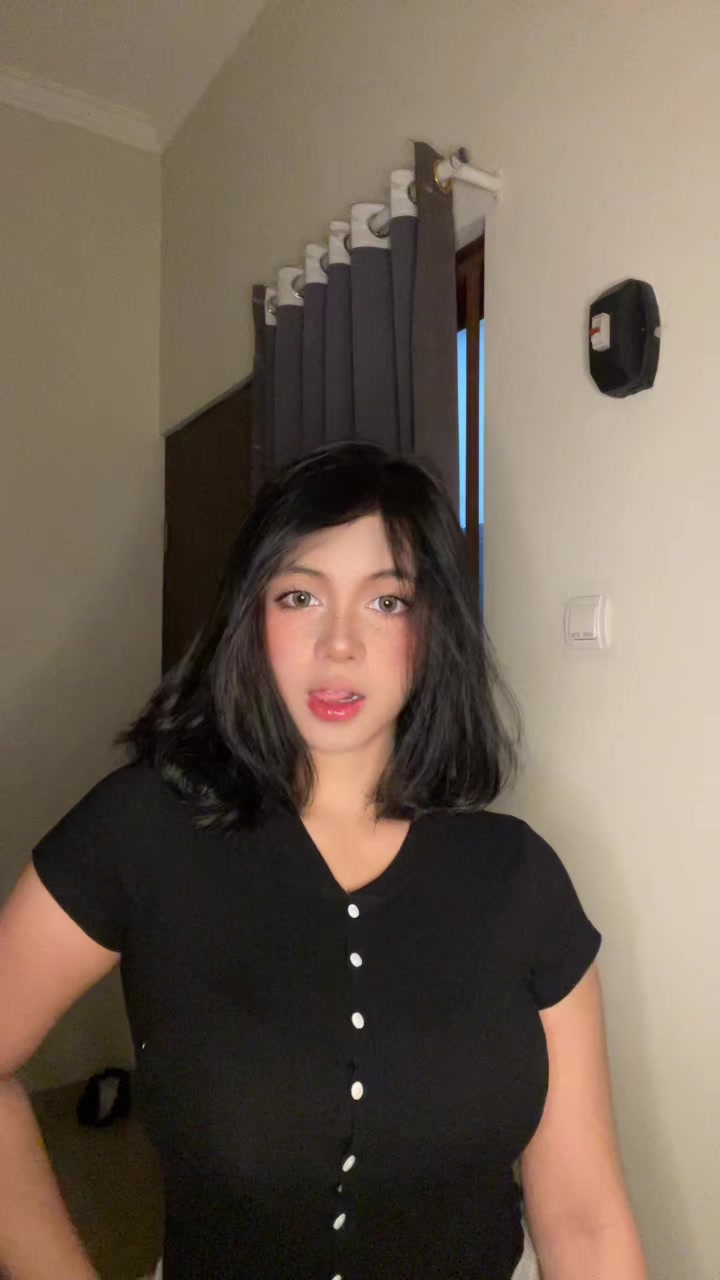 @niccoorrobin