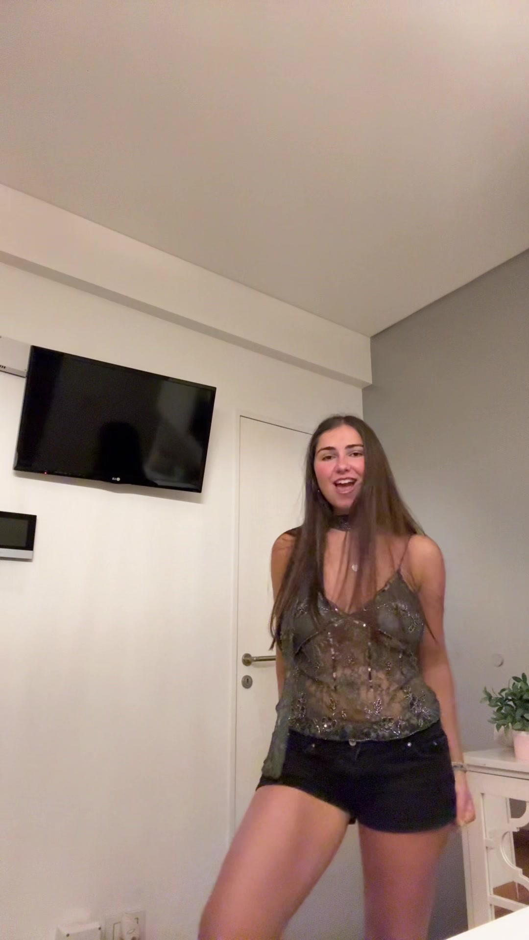@malena