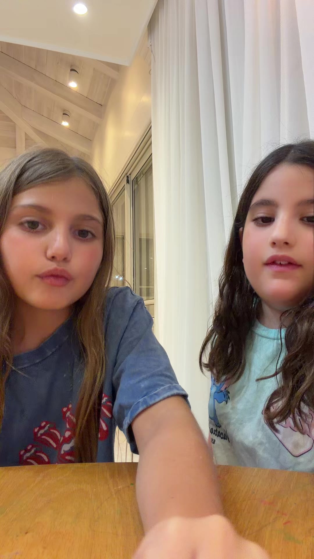 @מנור וטליה