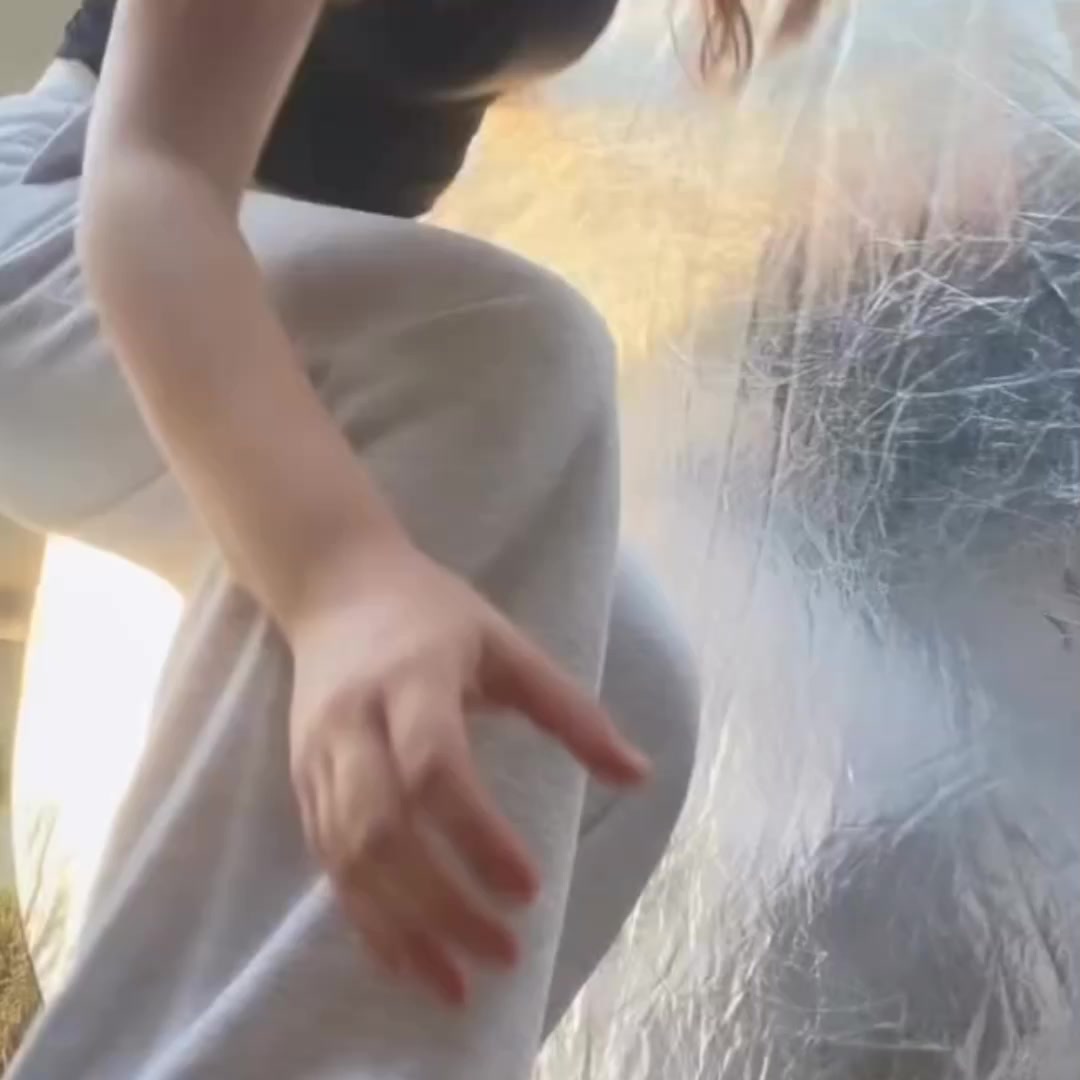 @ℱ