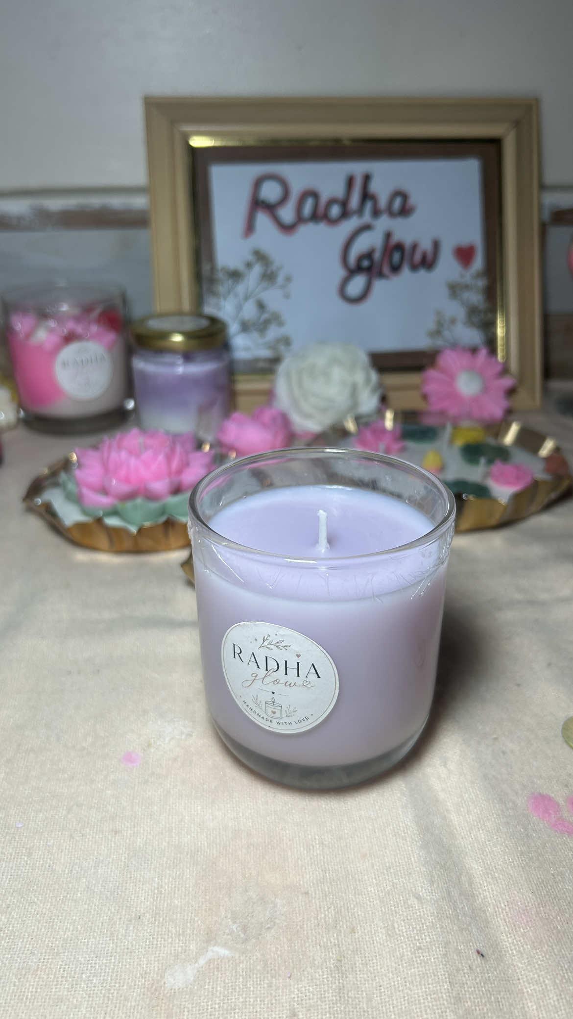@RADHA_GLOW | scented candle