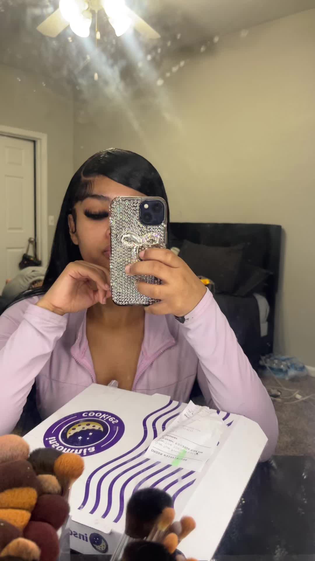 @Nyiaa😘 .
