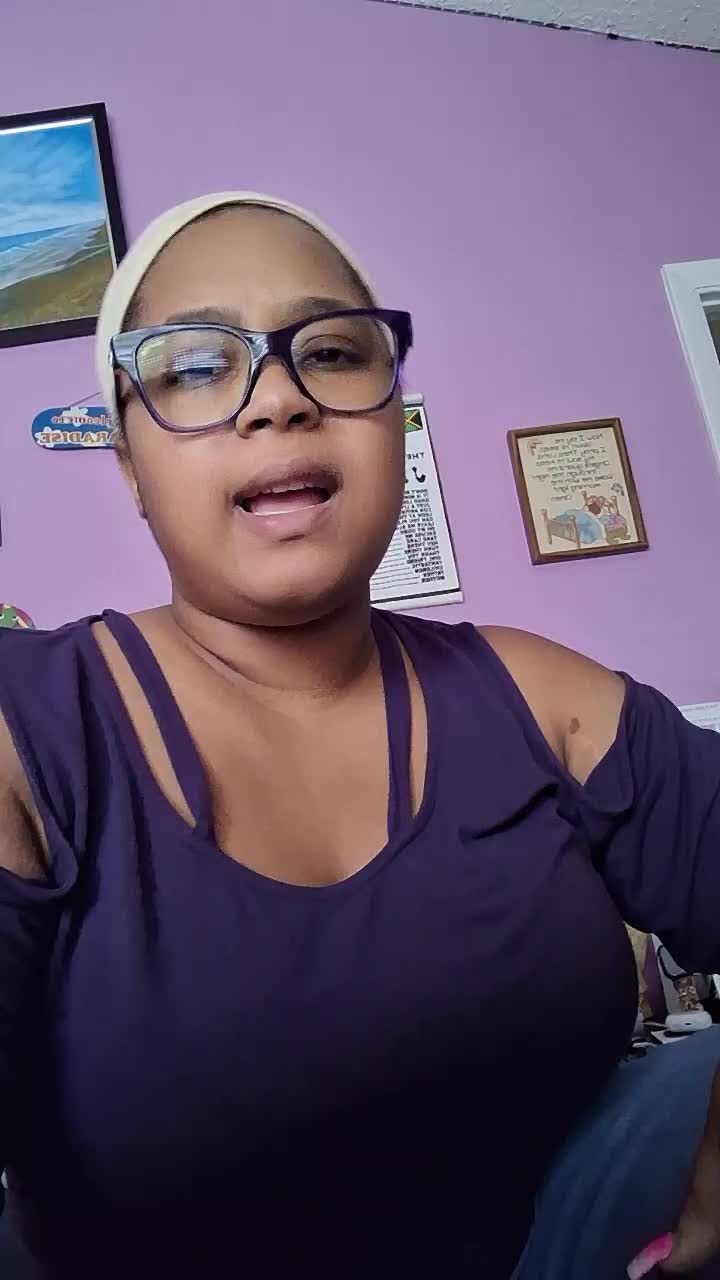 @itsmechrissy
