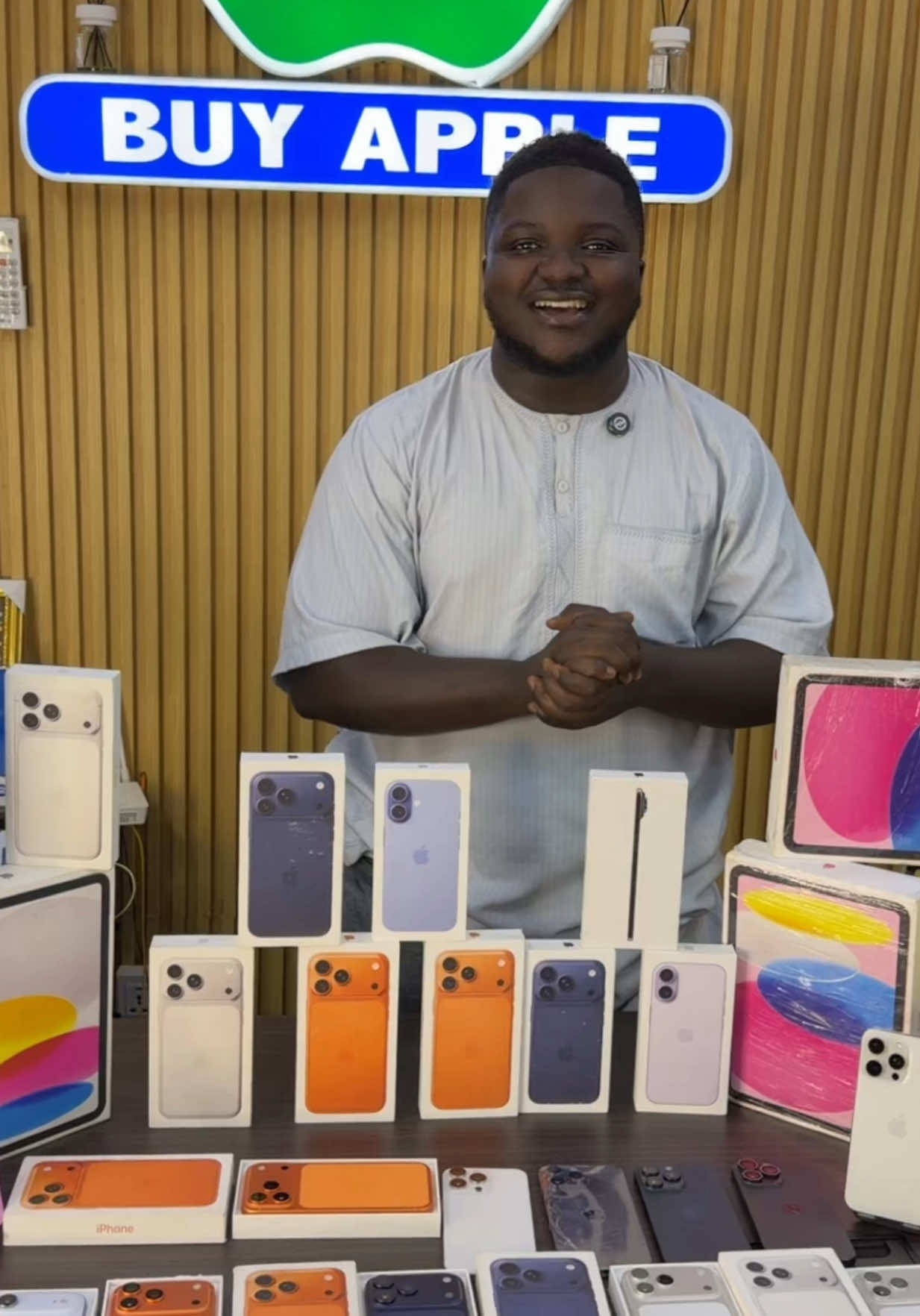 @Buy Apple 🇬🇲