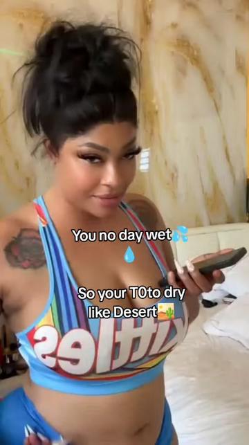 @Legit Queen 👑💵❤️🍾