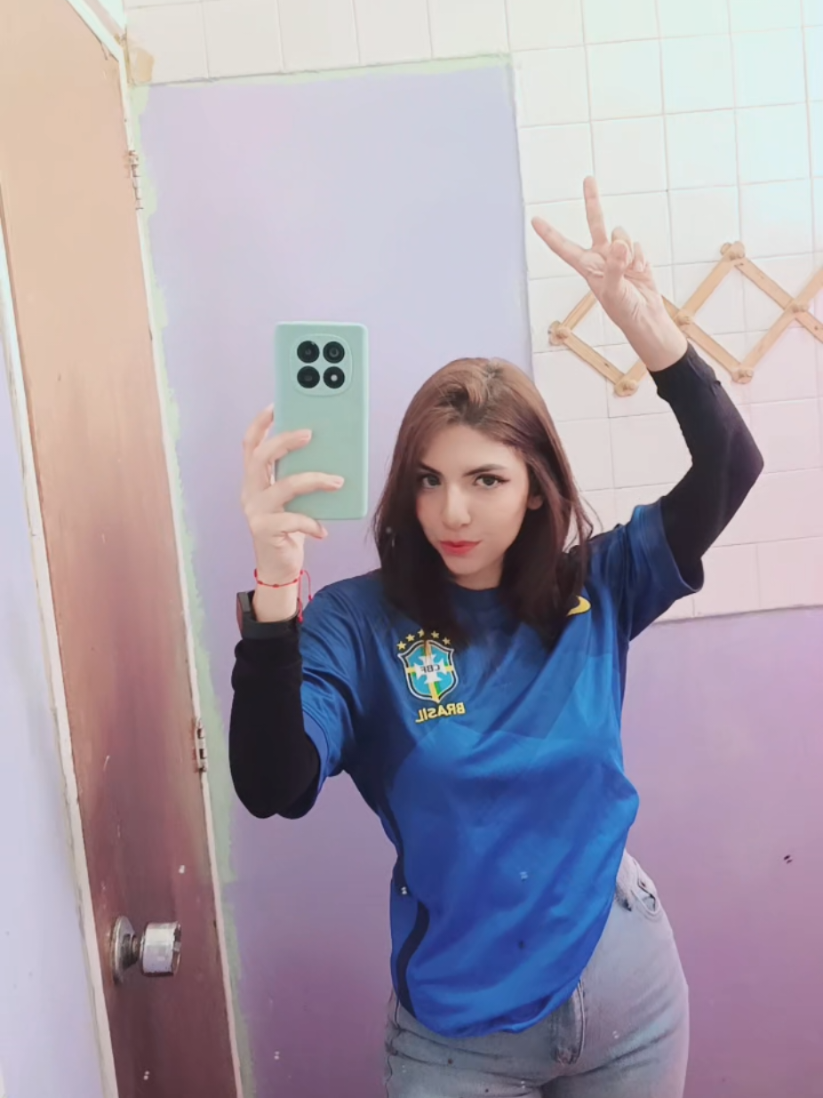 @Génesis K. Jaimes B.