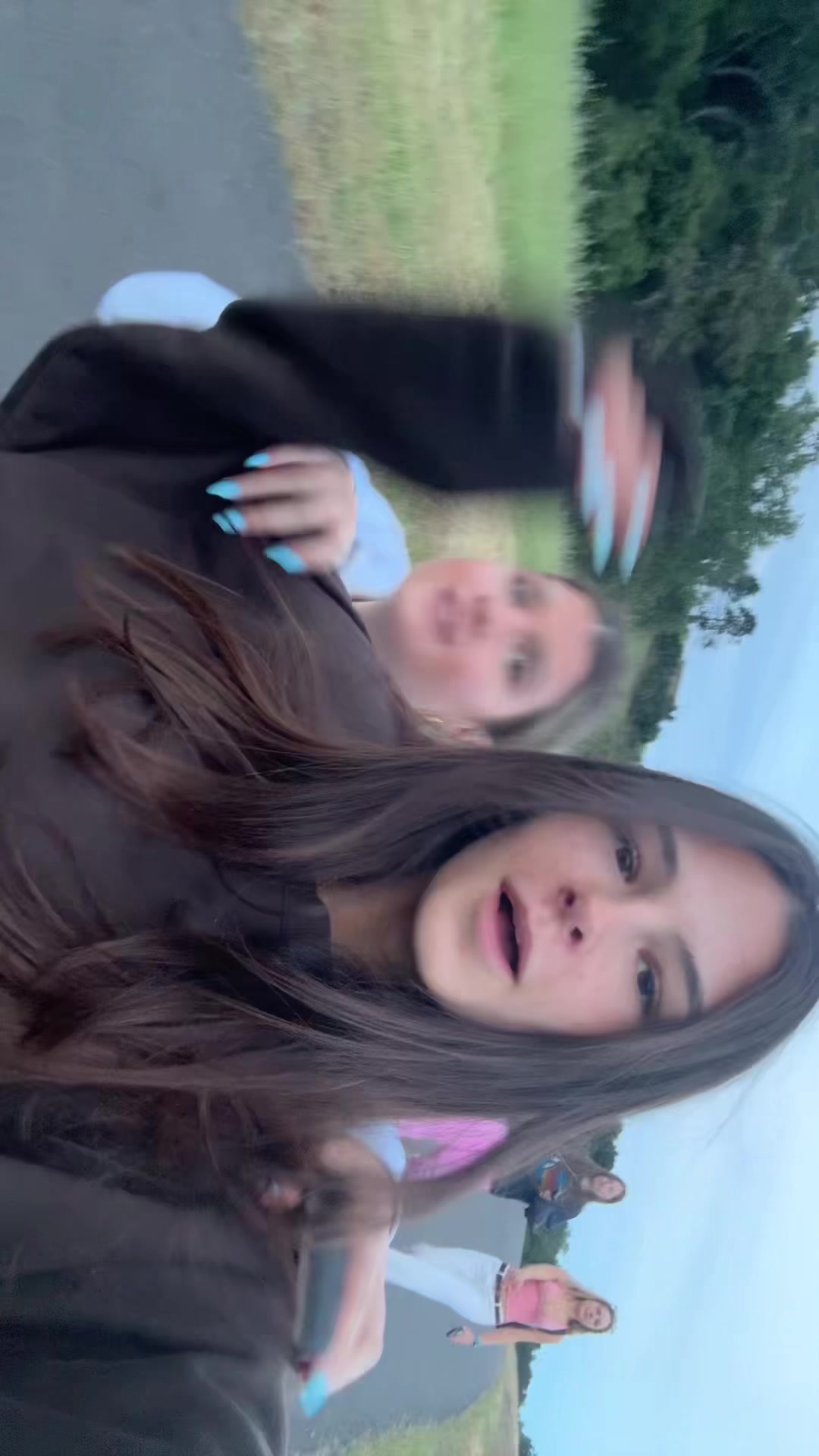@ellaquinyspamm