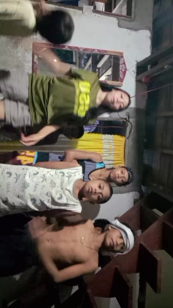 @MO NI CA