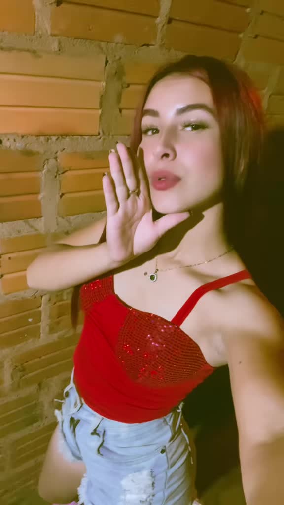 @DAHIANA🦋