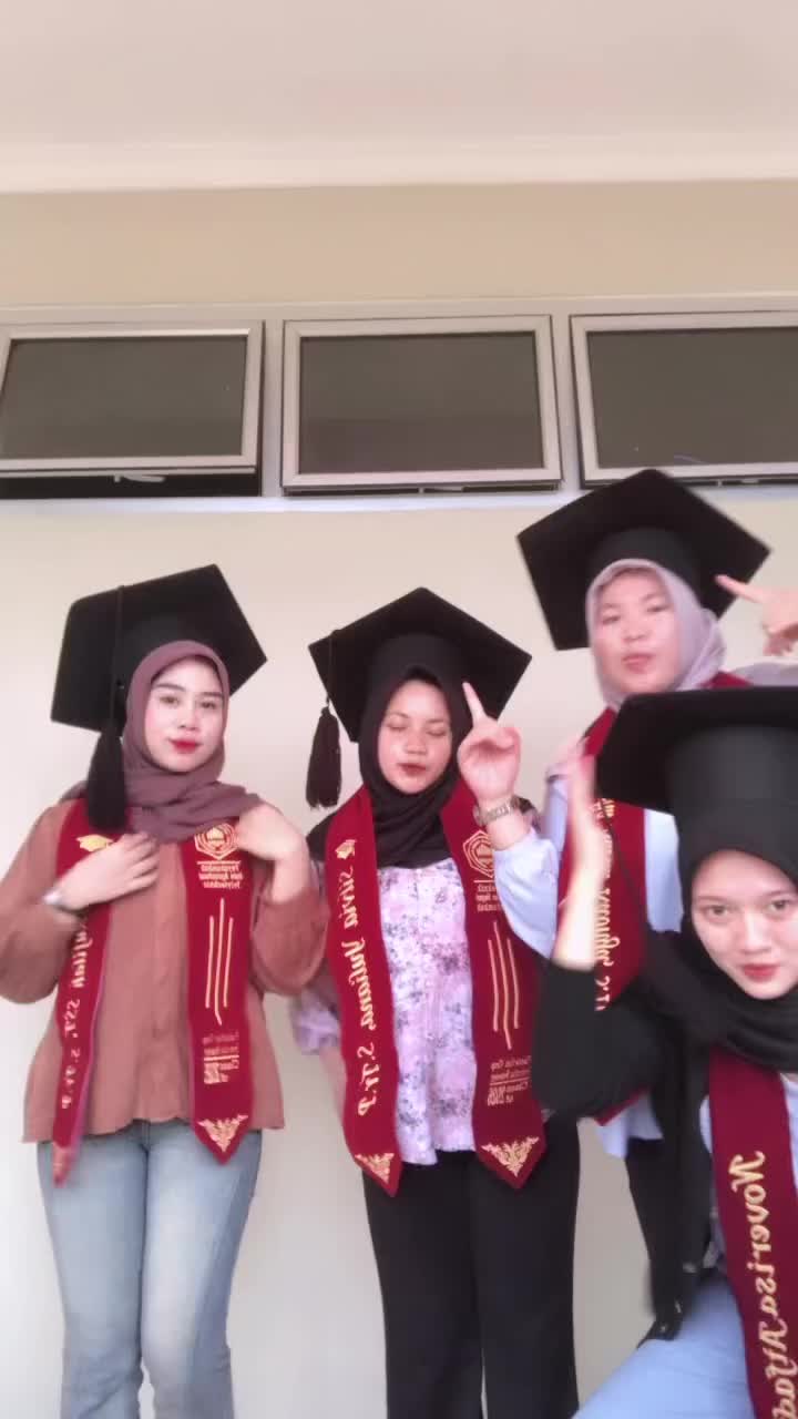 @Laa